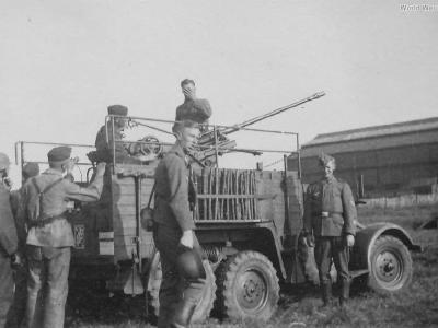 Krupp Protze with mounted 2cm Flak 3