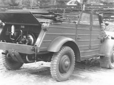 Kubelwagen Typ 82 rear
