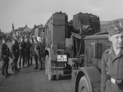 MB LG 3000 Funkmastkraftwagen of the Luftwaffe unit