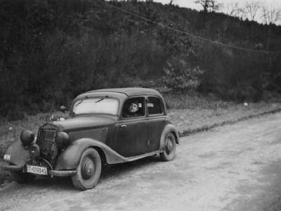 Mercedes Benz 320 PKW