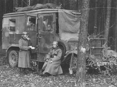 Mercedes Benz G3A Kfz 72 wehrmacht radio truck
