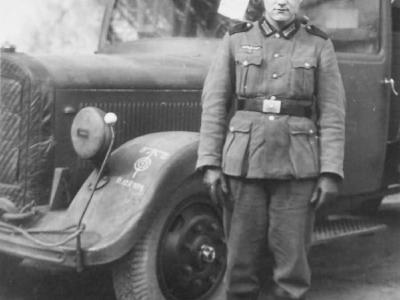 Mercedes Benz L 2500 LKW near Granville France 1942