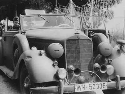 Mercedes Benz cabriolet WH52336