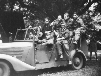 Soldiers of Luftwaffe with Kubelwagen Mercedes Benz 170 VK
