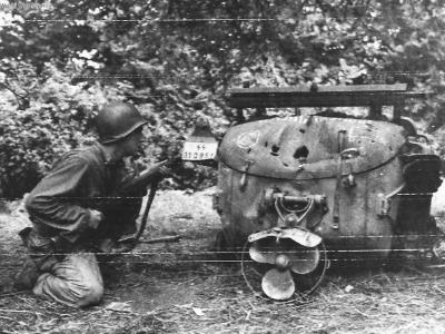Destroyed VW typ 166 of the Division Gotz von Berlichingen July 1944