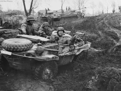 Schwimmwagen and Panthers of the LAH