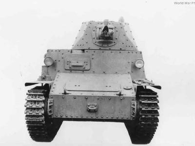Italian light tank L6/40 3