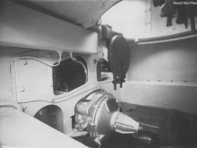 L6/40 interior 2