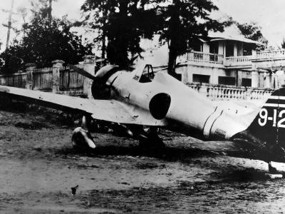Captured A5M2b 9-122 of the 14 Kokutai China