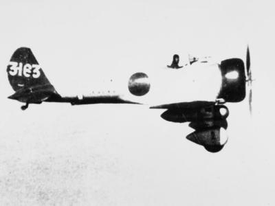 A5M „Claude” 3-183 from 12 Kokutai in flight