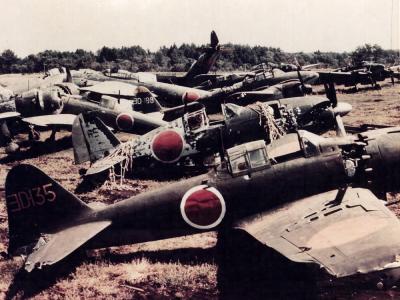 A6M5 Zero YoD-135 of 302nd Kokutai, Atsugi 1945 – color photo