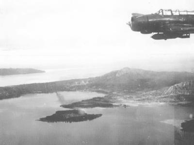 B5N2 carrying a bomb
