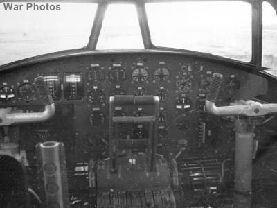 The cockpit interior of a G8N „Renzan”