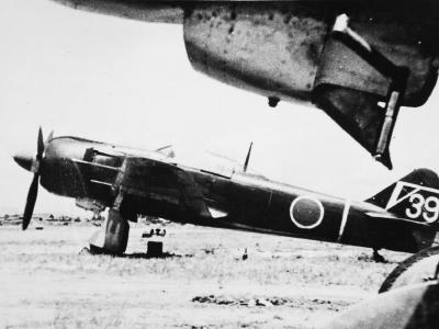 Kawasaki Ki-100 I-Otsu ’39’ of Shosa Yasuhide Baba from 5 Sentai, Summer 1945