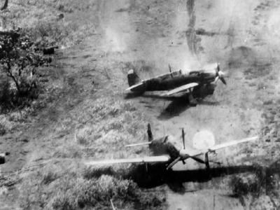 Ki-61 Hien (Tony) of the 78th Sentai under attack Wewak New Guinea 1944