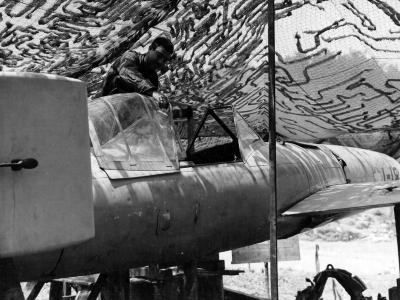 Kamikaze aircraft Yokosuka MXY-7 Ohka I-18 Okinawa