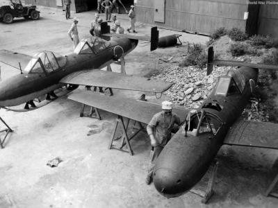 Two-seat Ohka Model 43 K-1 Kai Wakazakura 2