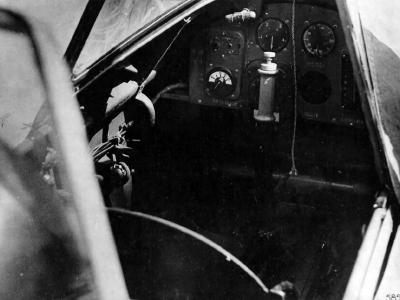 Yokosuka MXY-7 Ohka cockpit 2