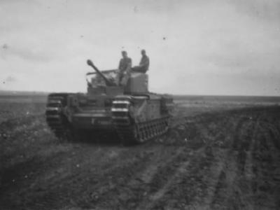 Heavy infantry tank Churchill 09