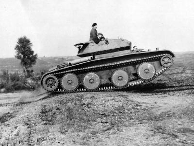 A13 Mk III Covenanter during field trials