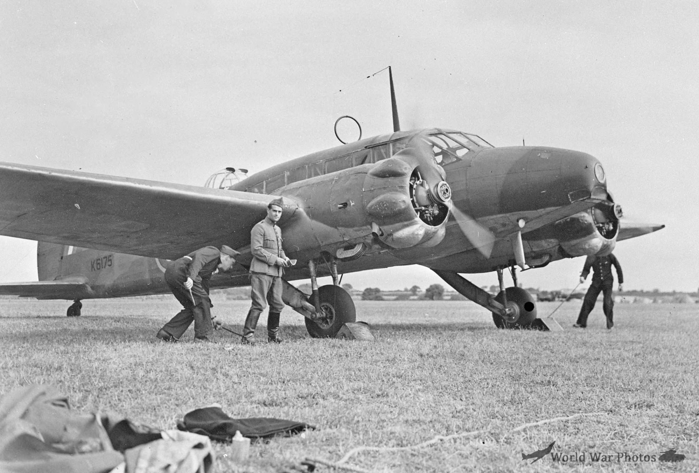 Avro Anson 321