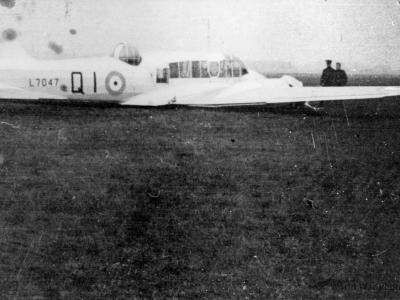 Anson L7047 48 Sqn Damaged Oct 37