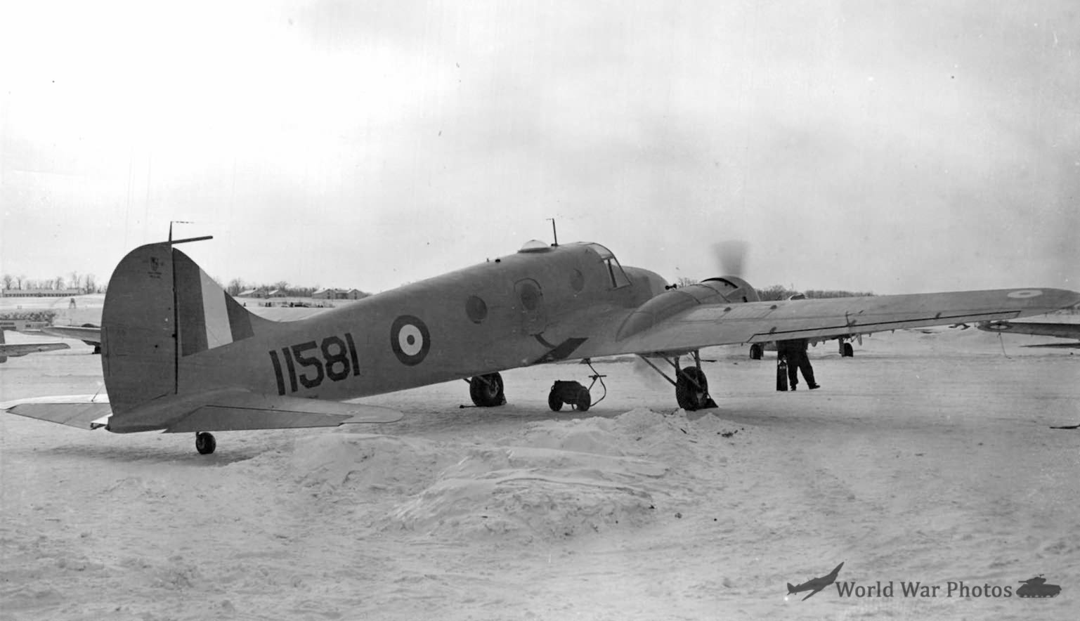 RCAF Anson V 11581