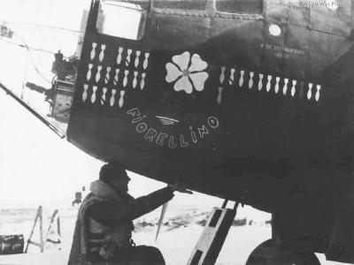 Baltimore „Fiorellino” nose art, Italy