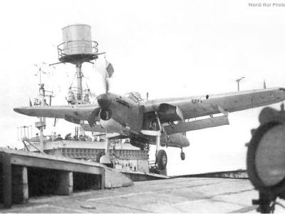 Barracuda Mk II 6M of No 810 Squadron FAA 1943