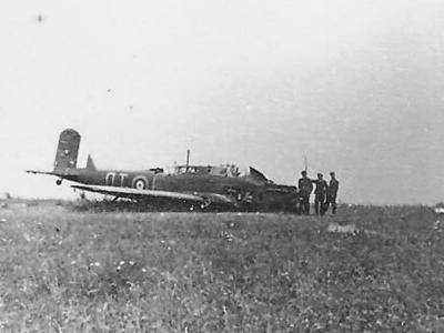 Fairey Battle of No.142 squadron RAF code QT+I 2