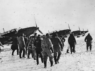 RAF Aircrews Heading to Fairey Battle Bombers in France 1940