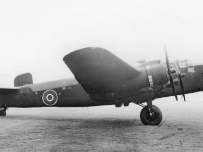 Halifax A IX RT764