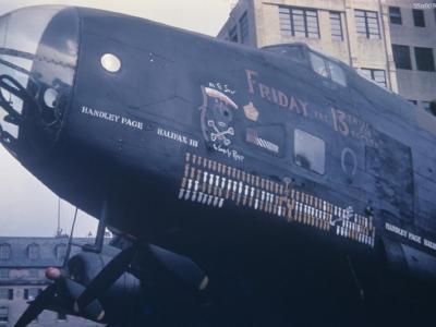 HP Halifax Mk III LV907