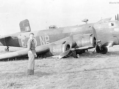 Handley Page Halifax NP-E