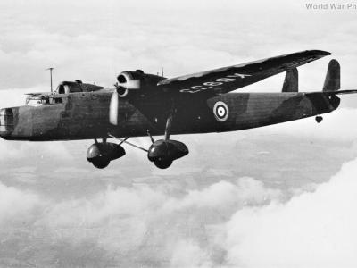 Handley Page Harrow K6933