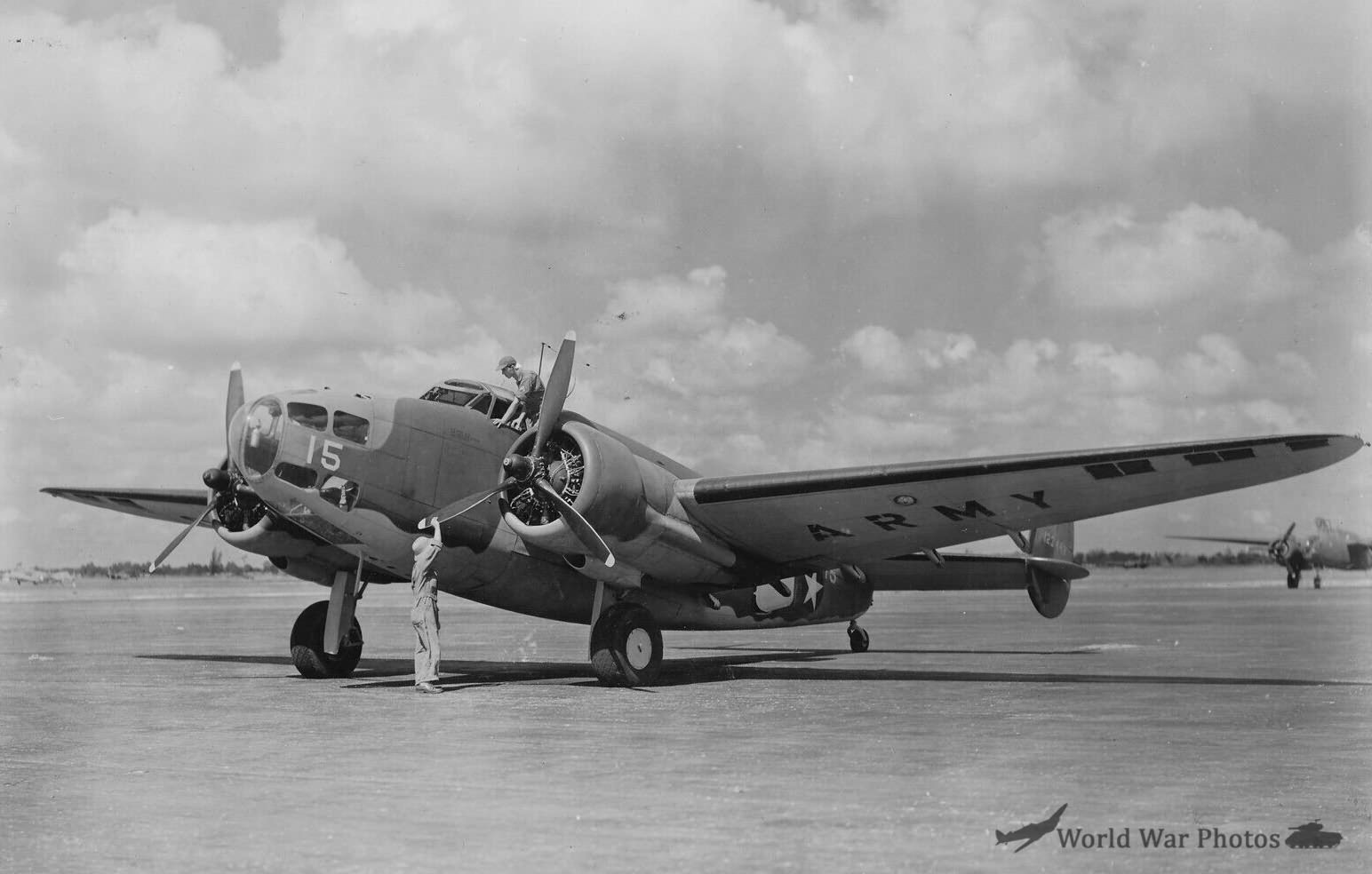 A-29 Hudson 41-23445