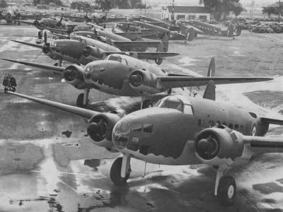 Hudsons Mk V at Burbank