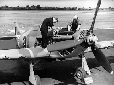 Hurricane Mk II PZ827