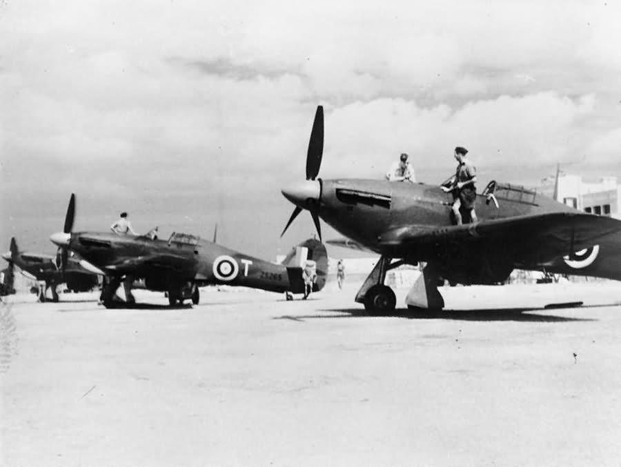 Hurricane Mk II of No 185 Squadron RAF lined up at readiness at Hal Far Malta – Mk IIB Z5265 T