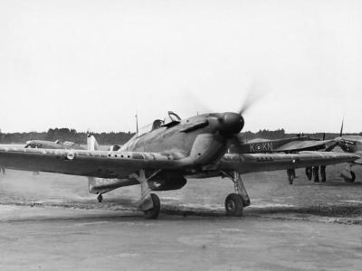 Hurricane Mk I flown by Sgt G Sammy Allard of No 85 Squadron July 1940 2
