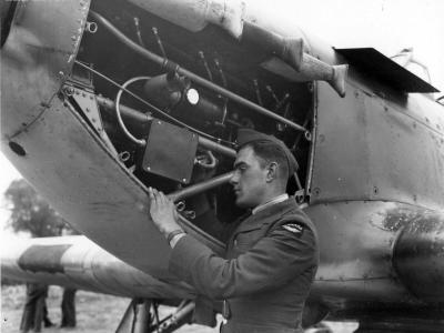 Hurricane IIb 401 Sqn 24 July 41 Digby