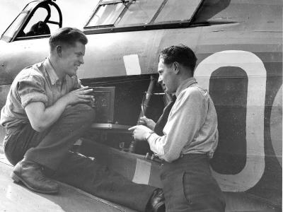 Hurricane IIb 401 Sqn Digby
