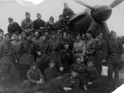 Hurricane 180 IAP 1942