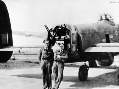 Lancaster PA280 9J-P 227 Sqn