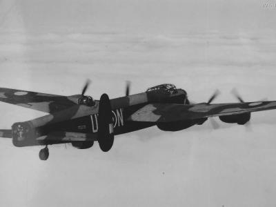 Avro Lancaster PD235