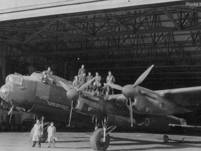 Lancaster R5868