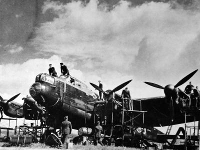 Lancaster bomber 4