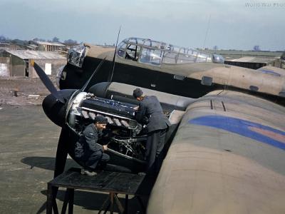 Lancaster engines
