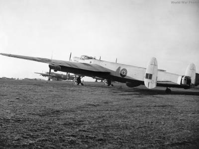 Avro Lincoln RF370