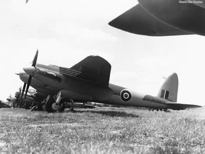 Mosquito FB VI PZ202